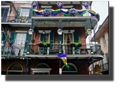 Mardi Gras decorations DSC02887.jpeg