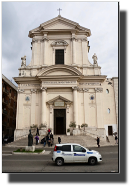 Church of San Francisco with the Porta Santa DSC09491.jpg