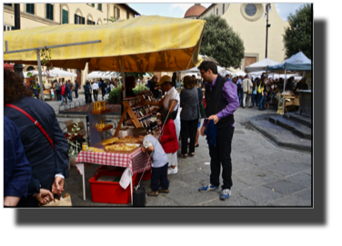 Market at Piazza Santo Spitito DSC01174.jpg