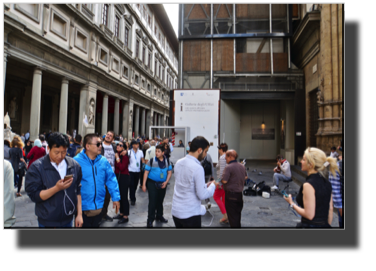 Piazzale Degli Uffizi DSC01201.jpg