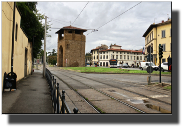 Porta al Prato on Via Fratelli Rosselli DSC01284.jpg