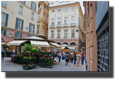 Piazza Banchi DSC00917.jpg