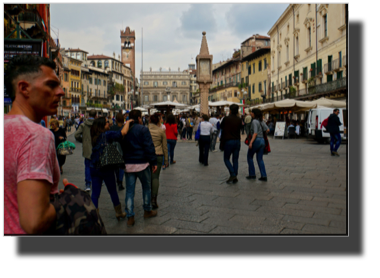 Piazza delle Erbe DSC01911.jpg