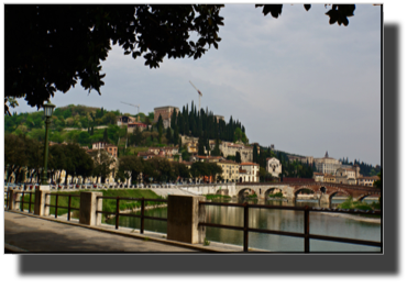 Ponte Pietra and Piazzale Castel San Pietro DSC01944.jpg