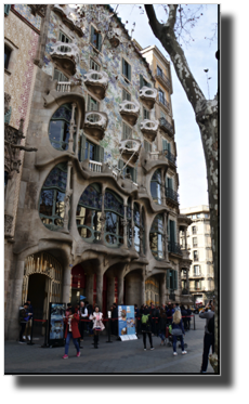 Antonio Gaudí - Casa BatllóDSC04307.jpg